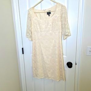 3/4 sleeve ivory lace cocktail dress Adrianna Papell